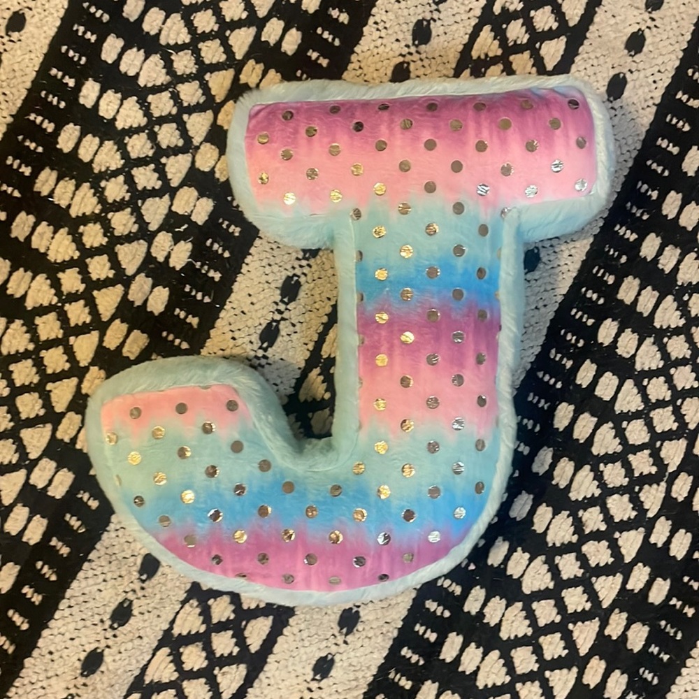 j initial pillow